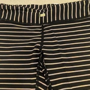 Girls ivivva leggings